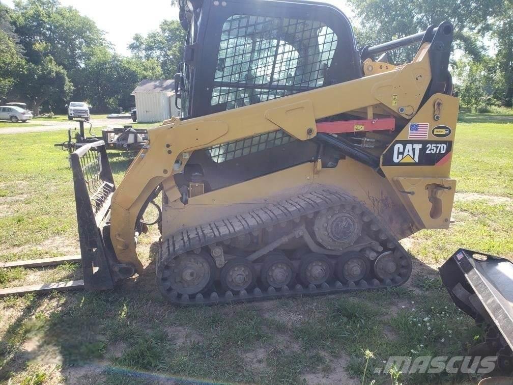 CAT 257D Mini incarcator
