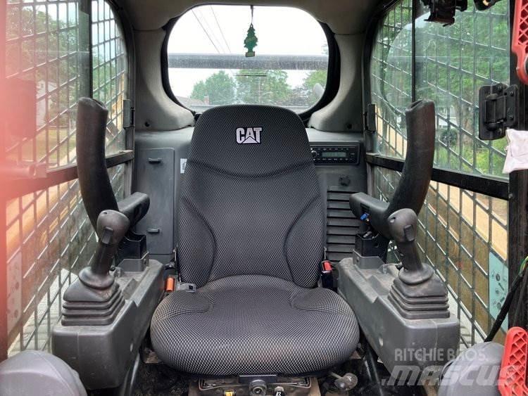 CAT 259D3 Încarcatoare cu excavator