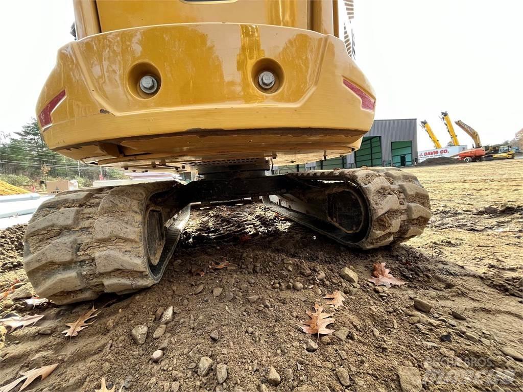 CAT 304 Excavatoare pe șenile
