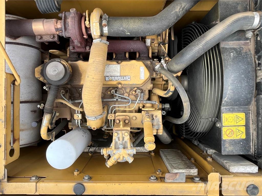 CAT 311C Excavatoare pe șenile
