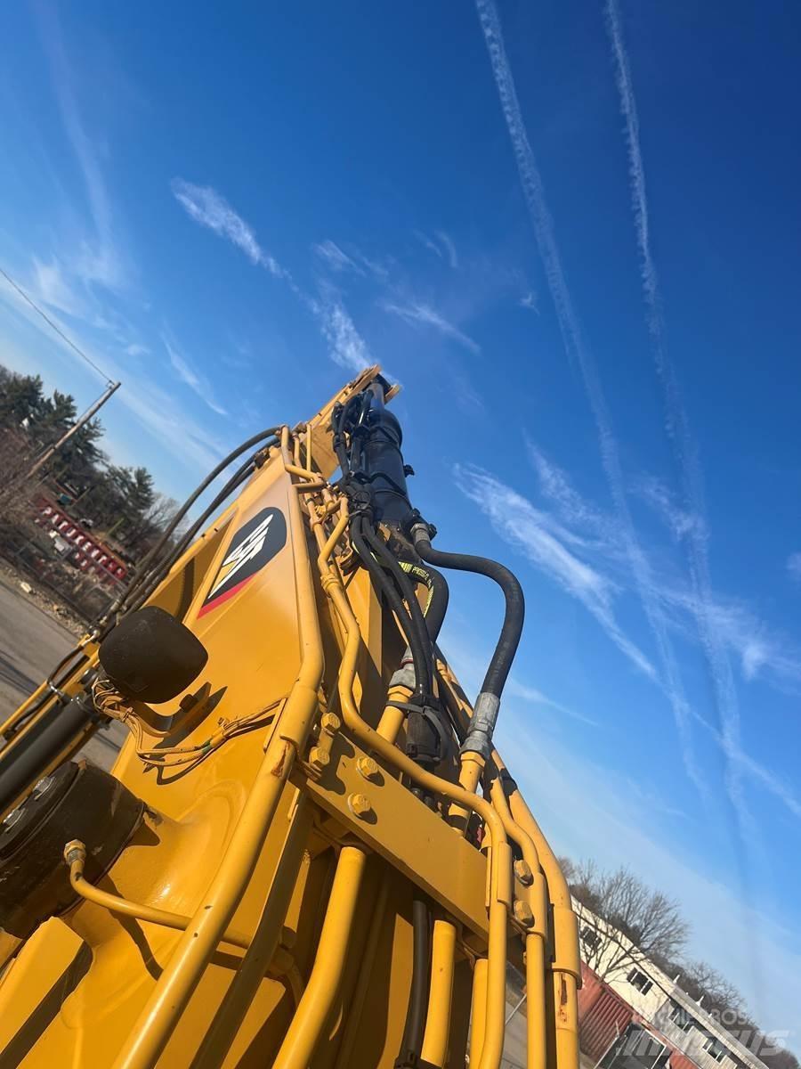 CAT 313FL Excavatoare pe șenile
