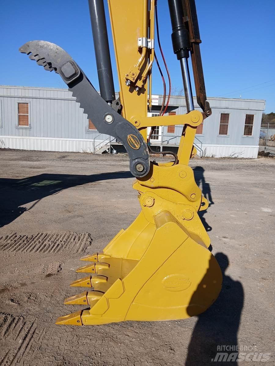 CAT 313FL Excavatoare pe șenile
