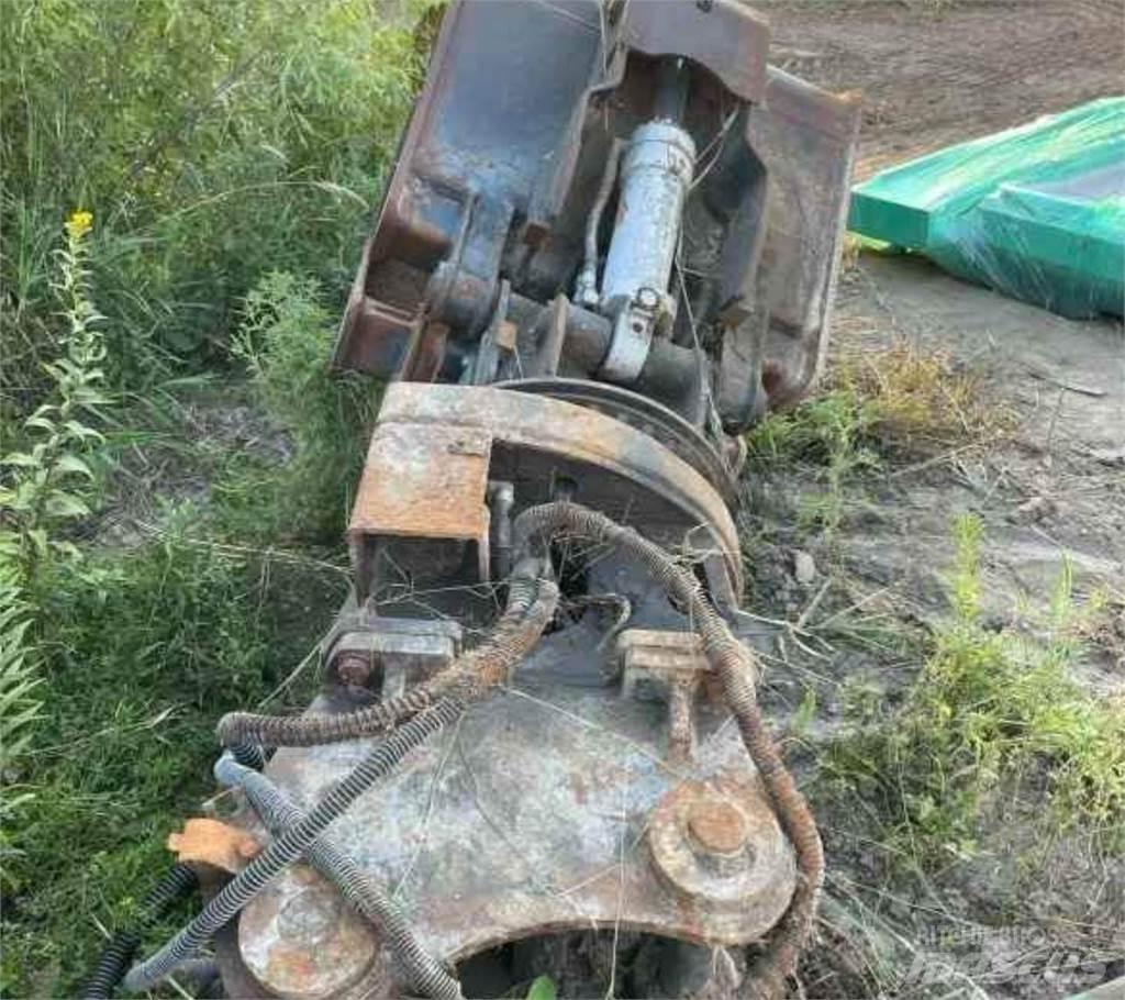 CAT 315CL Excavatoare pe șenile
