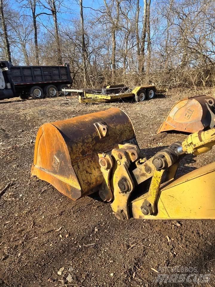 CAT 315CL Excavatoare pe șenile
