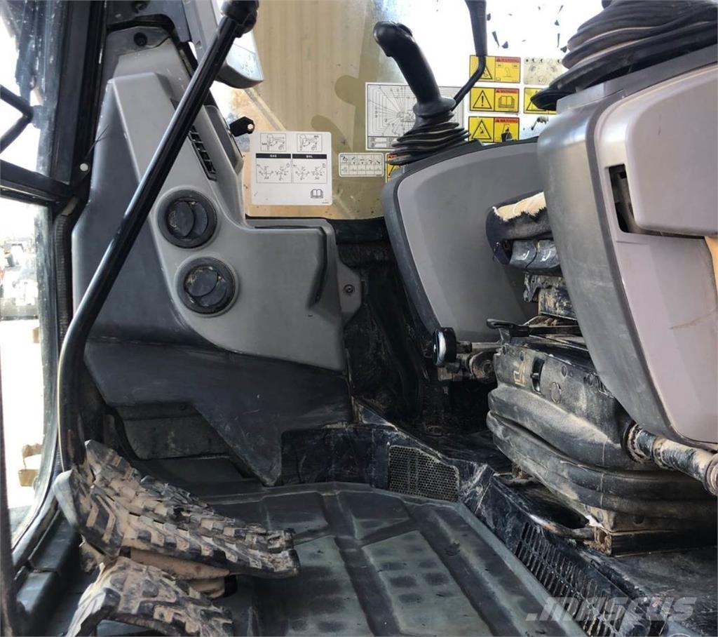 CAT 315FL Excavatoare pe șenile
