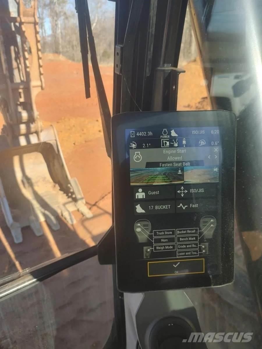 CAT 320 Excavatoare pe șenile
