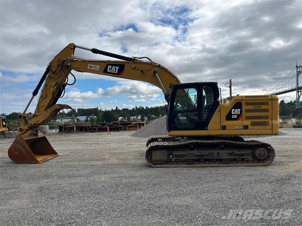 CAT 320 Excavatoare pe șenile
