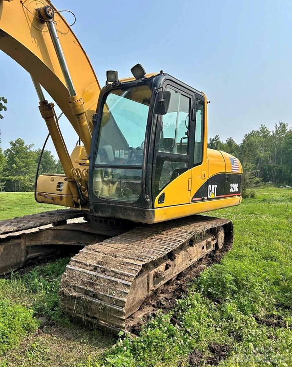 CAT 320C Excavatoare pe șenile
