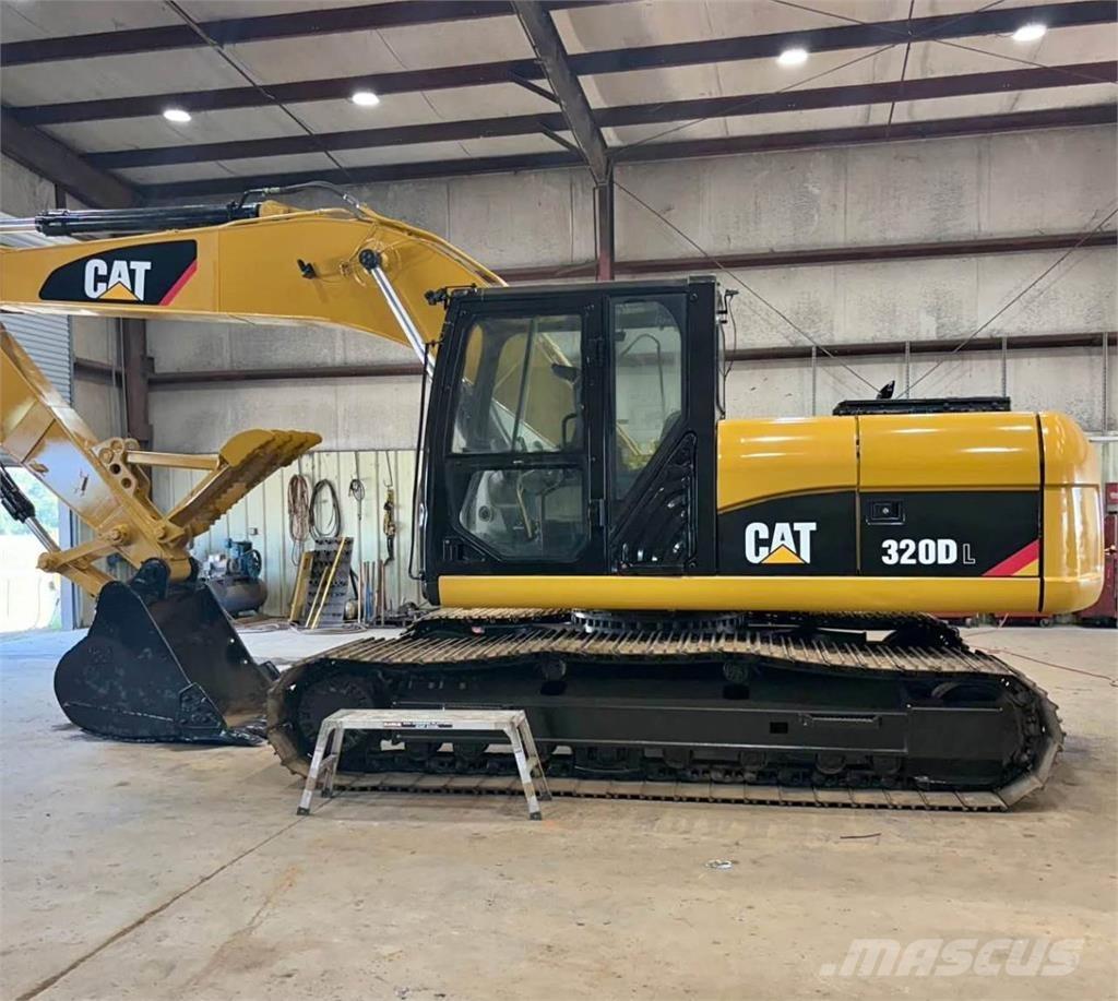 CAT 320DL Excavatoare pe șenile
