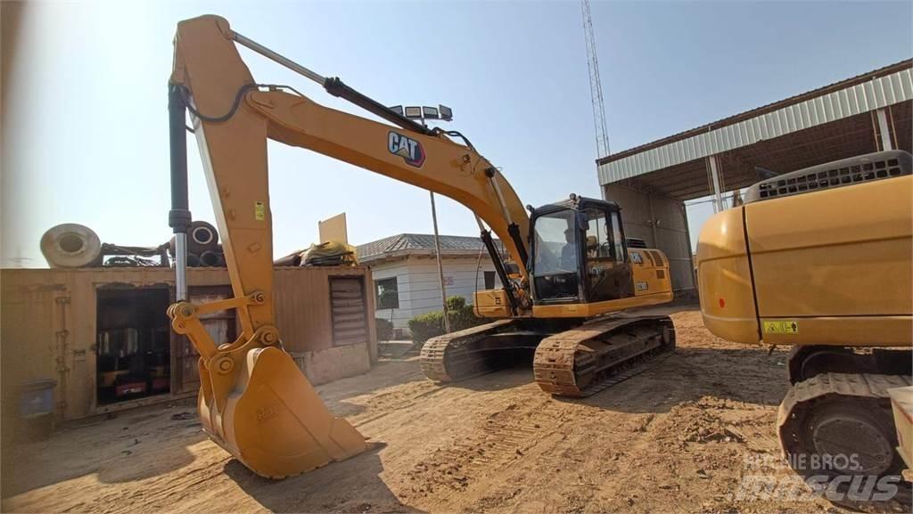 CAT 323D3 Excavatoare pe șenile
