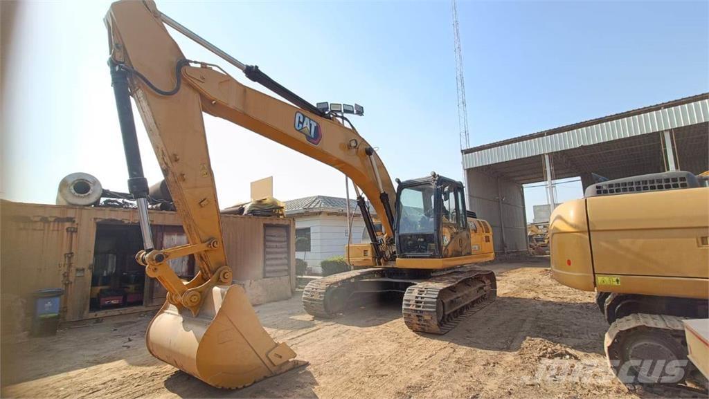 CAT 323D3 Excavatoare pe șenile
