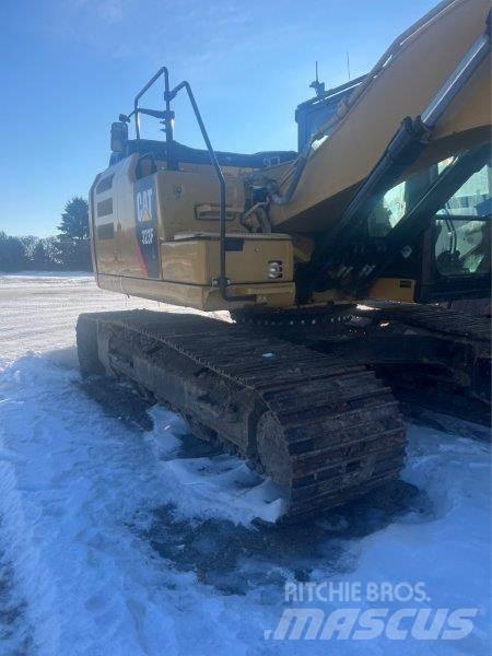 CAT 323FL Excavatoare pe șenile
