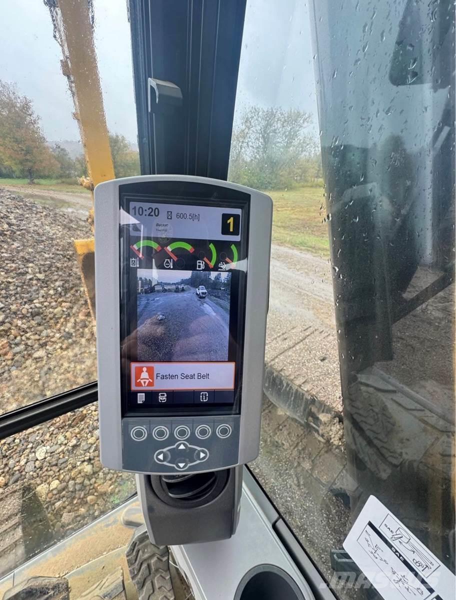 CAT 323FL Excavatoare pe șenile
