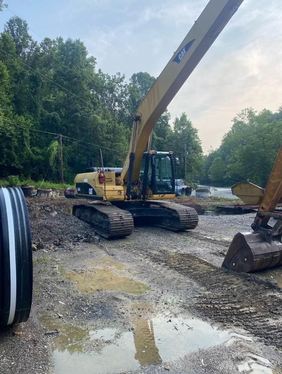 CAT 324DL Excavatoare cu brat lung