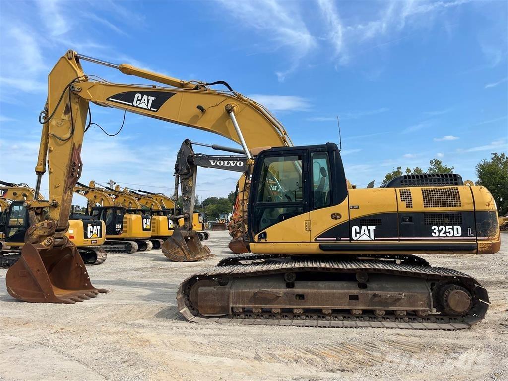 CAT 325DL Excavatoare pe șenile
