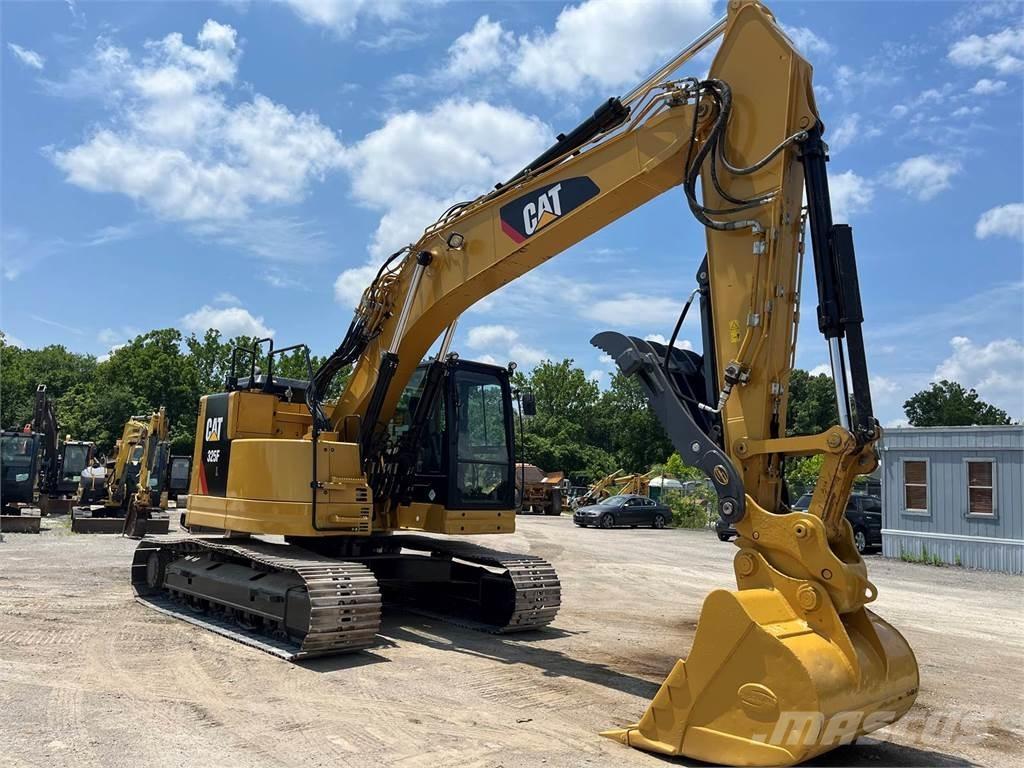 CAT 325FL Excavatoare pe șenile
