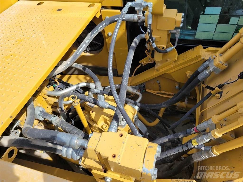 CAT 326F Excavatoare pe șenile
