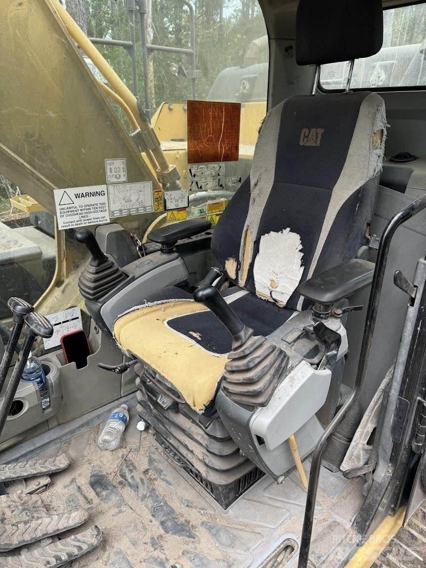 CAT 329EL Excavatoare pe șenile
