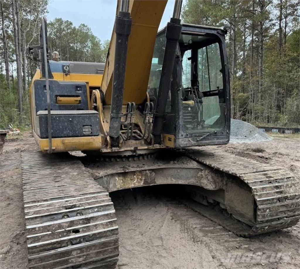 CAT 329EL Excavatoare pe șenile
