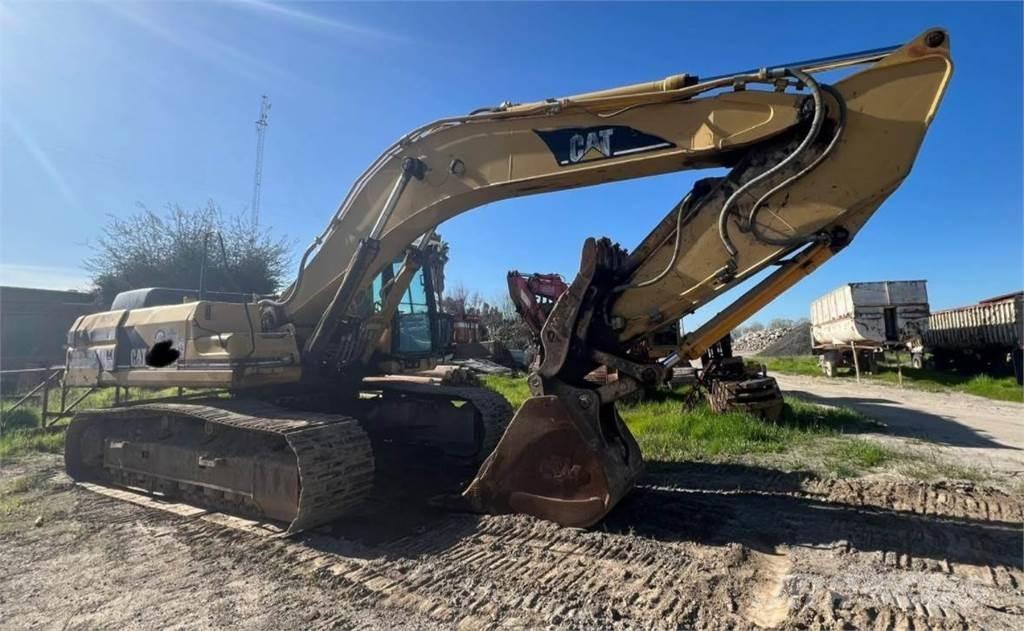 CAT 330BL Excavatoare pe șenile
