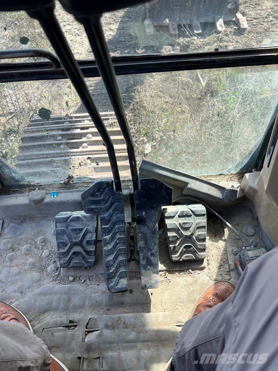 CAT 330CL Excavatoare pe șenile
