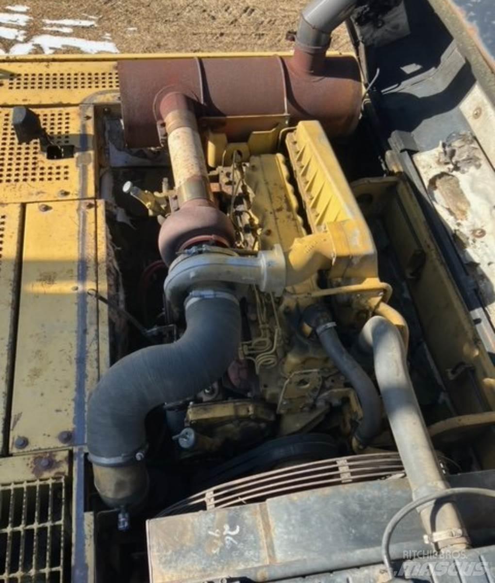 CAT 330L Excavatoare pe șenile
