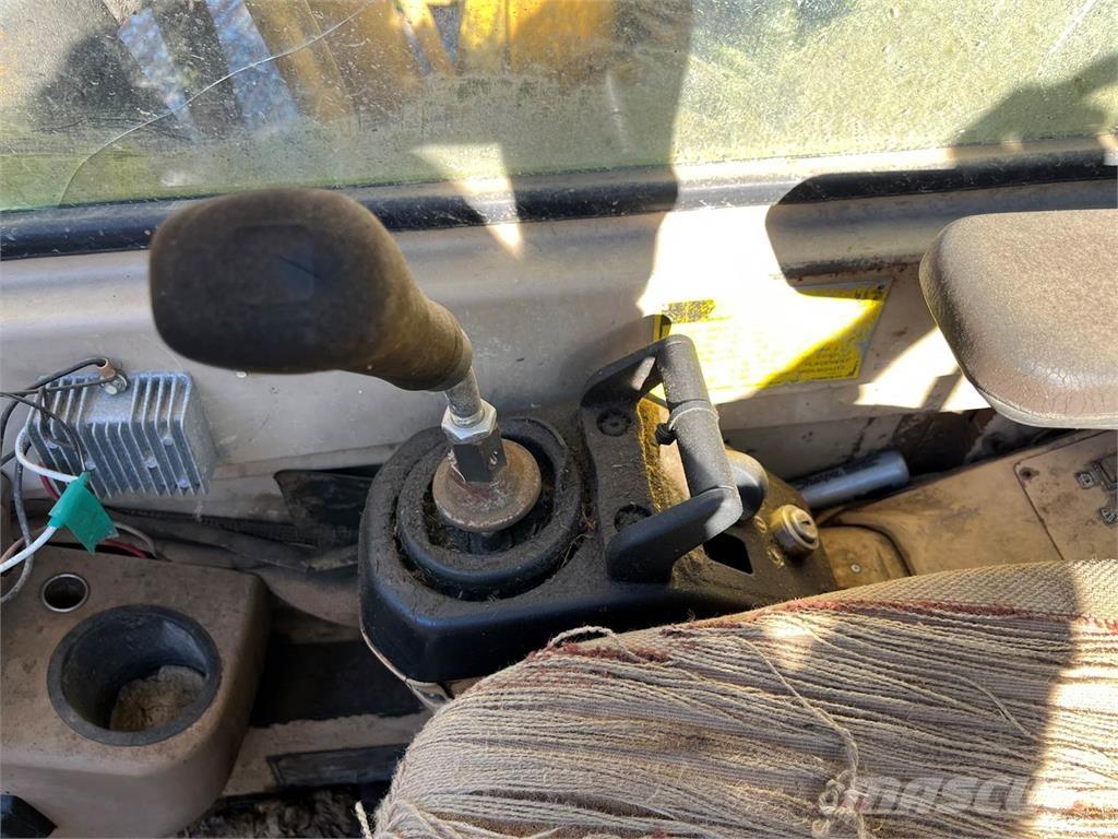 CAT 330L Excavatoare pe șenile
