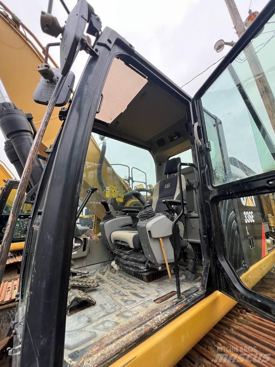 CAT 336E Excavatoare pe șenile
