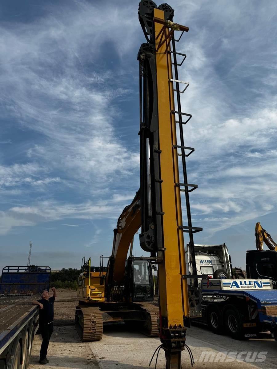 CAT 336FL Excavatoare pe șenile
