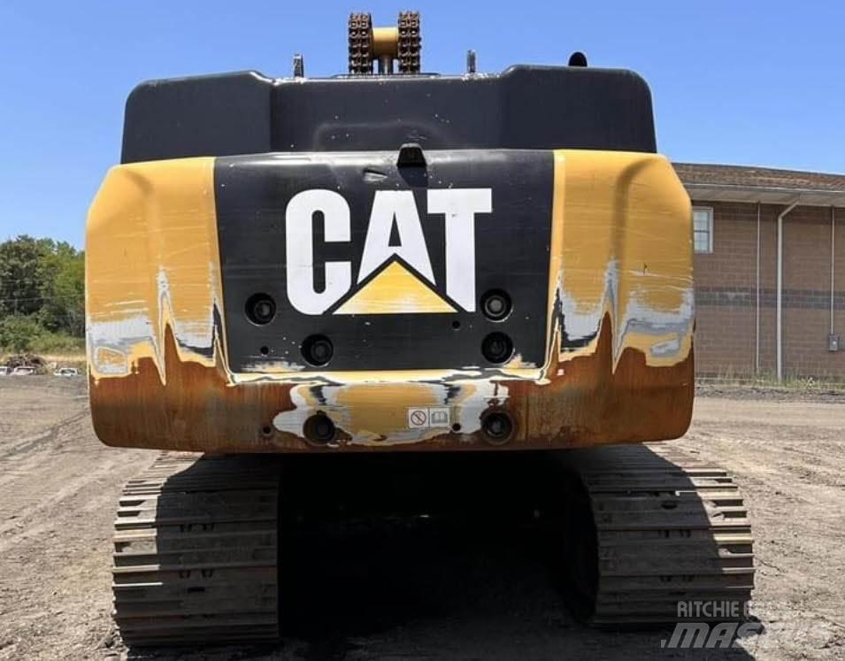 CAT 349F Excavatoare pe șenile
