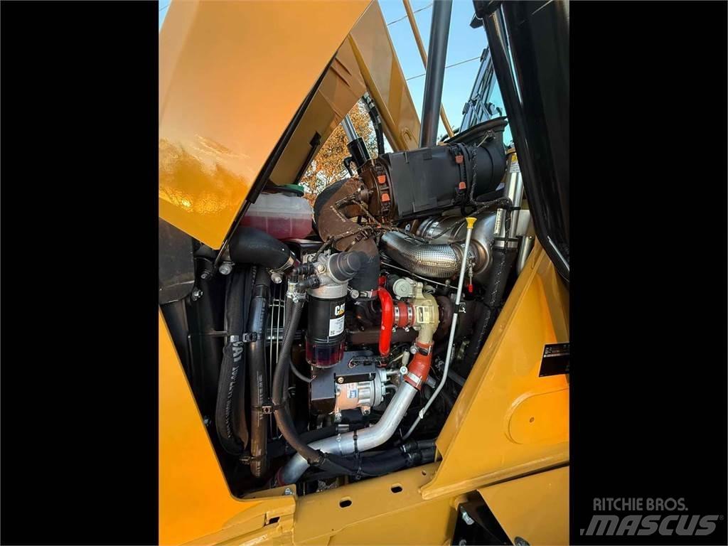CAT 420 Buldoexcavatoare