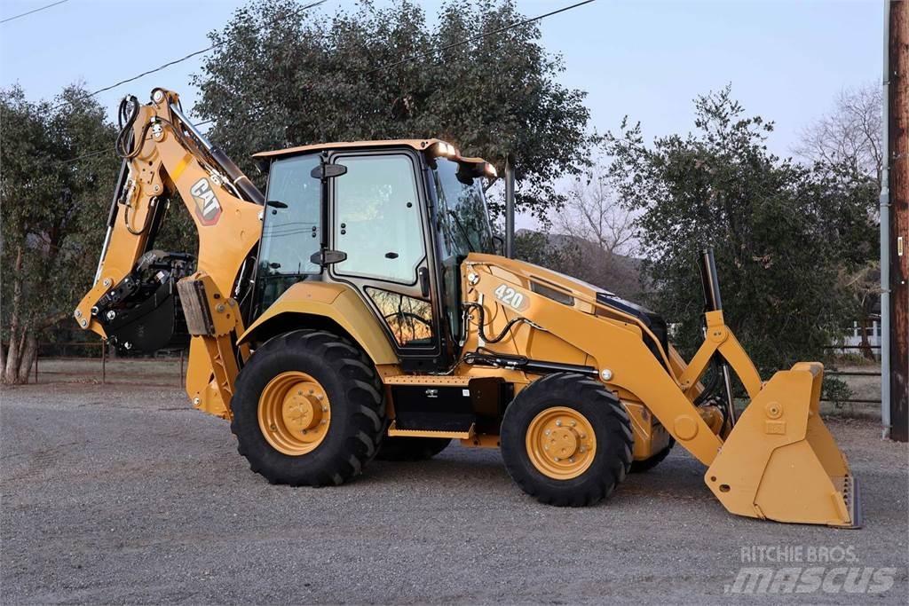 CAT 420 Buldoexcavatoare