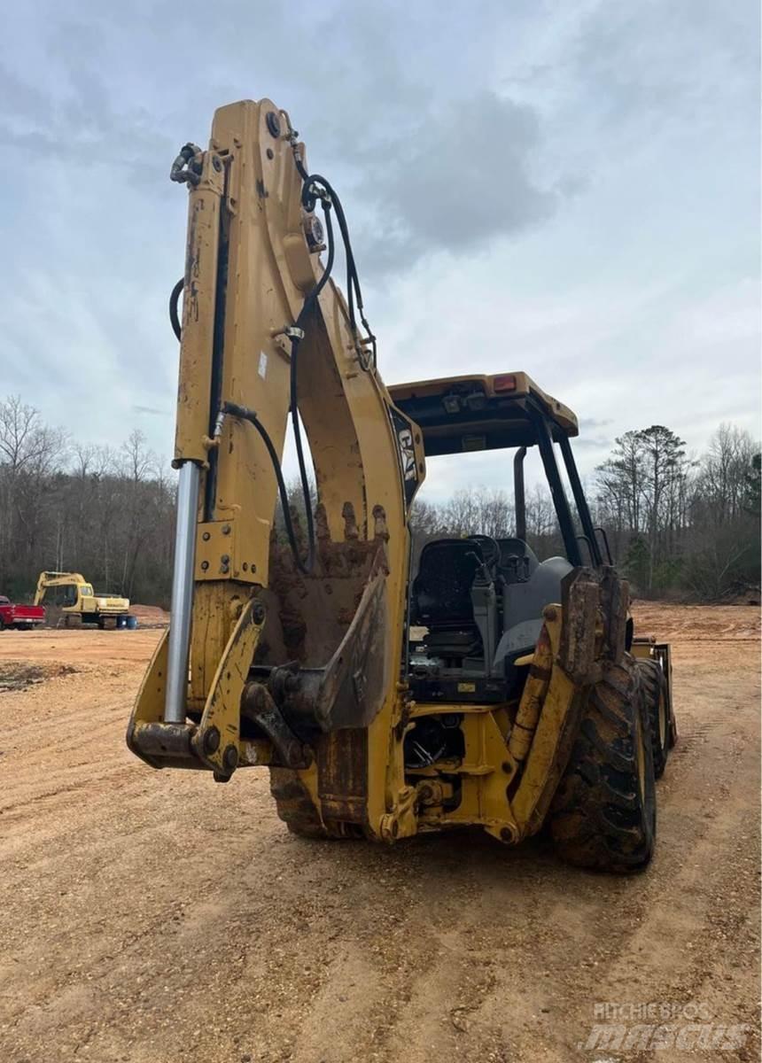CAT 420D Buldoexcavatoare