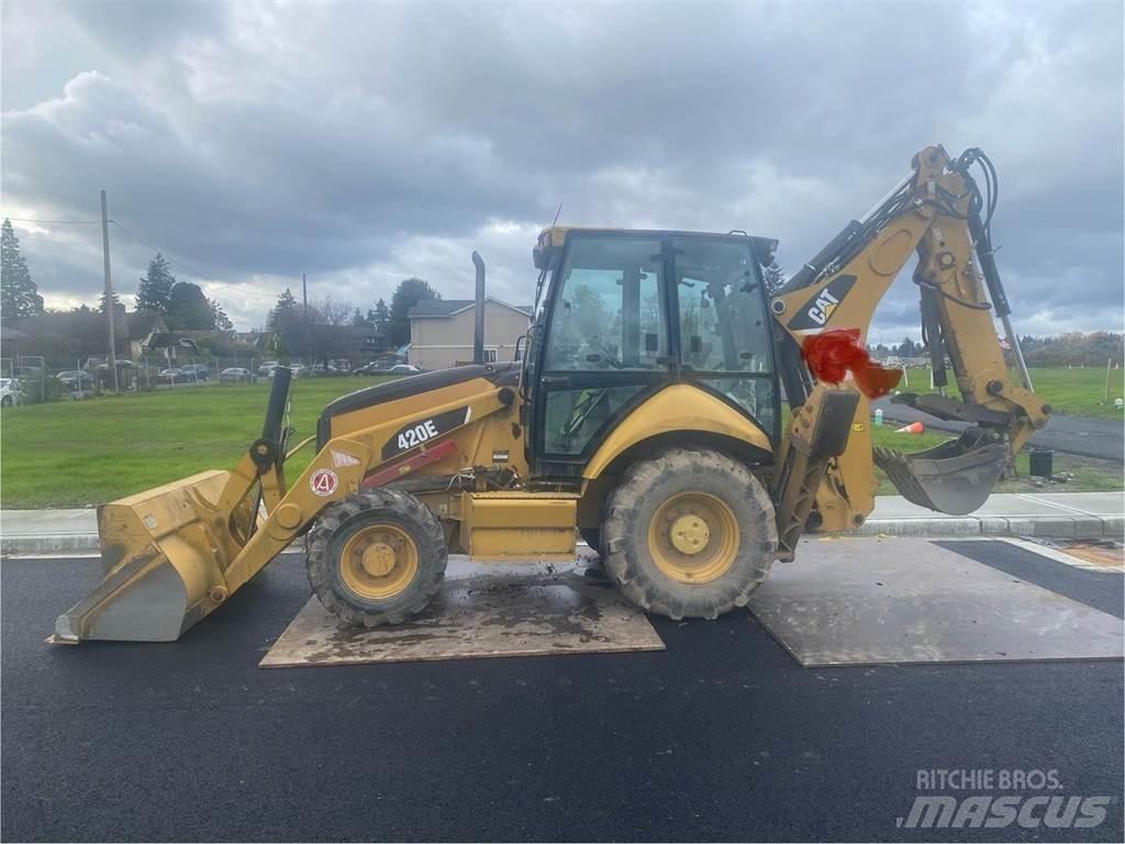 CAT 420E Buldoexcavatoare