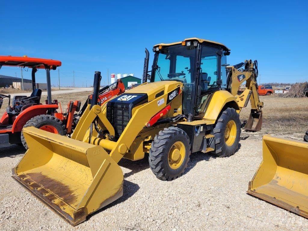 CAT 420F2 Buldoexcavatoare