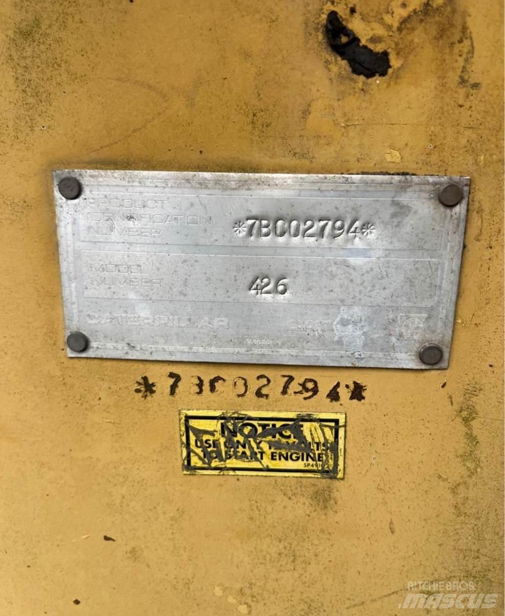 CAT 426 Buldoexcavatoare