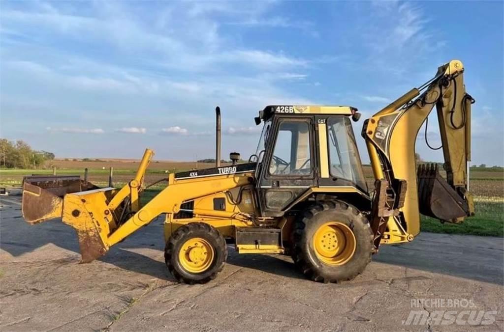 CAT 426B Buldoexcavatoare