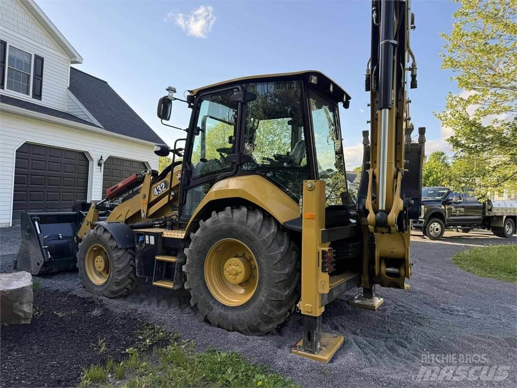 CAT 432 Buldoexcavatoare