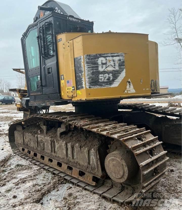 CAT 521 Utilaje forestier de taiat