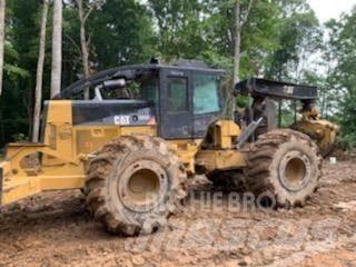 CAT 525C Utilaje de manevrarea a bustenilor