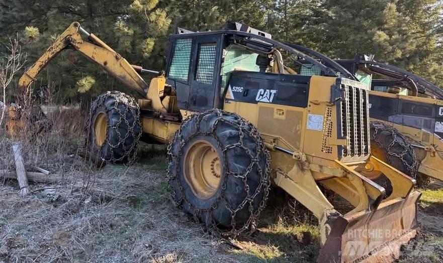 CAT 525C Utilaje de manevrarea a bustenilor