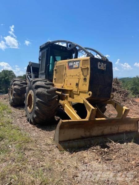 CAT 525D Utilaje de manevrarea a bustenilor