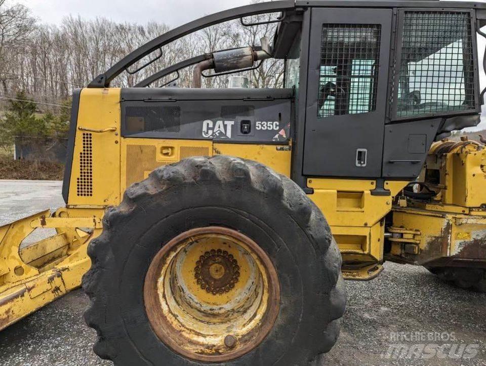 CAT 535C Utilaje de manevrarea a bustenilor