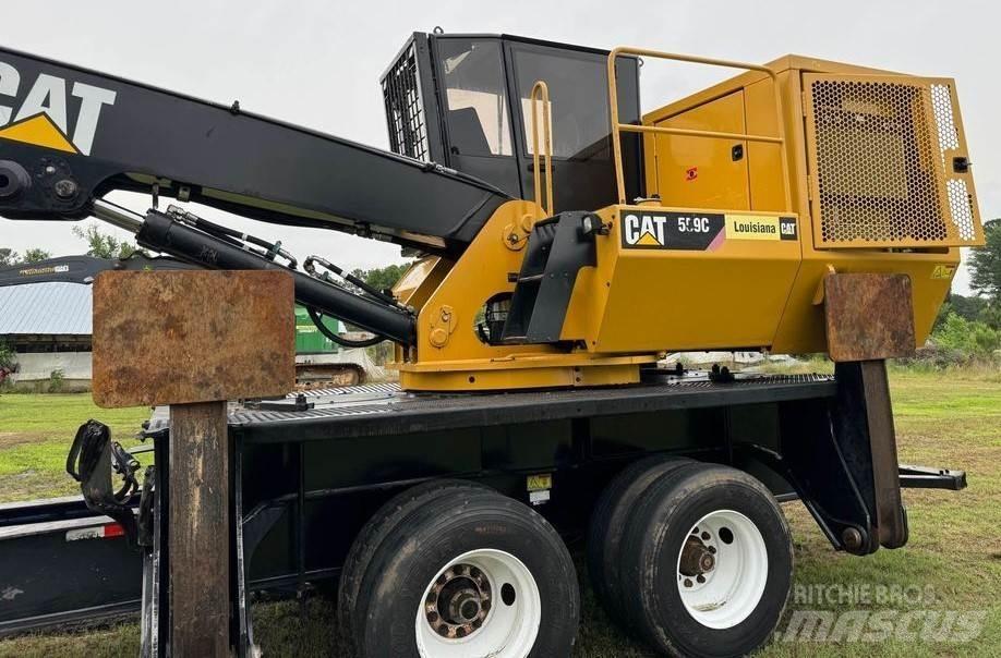 CAT 559C Incarcatoare forestiere