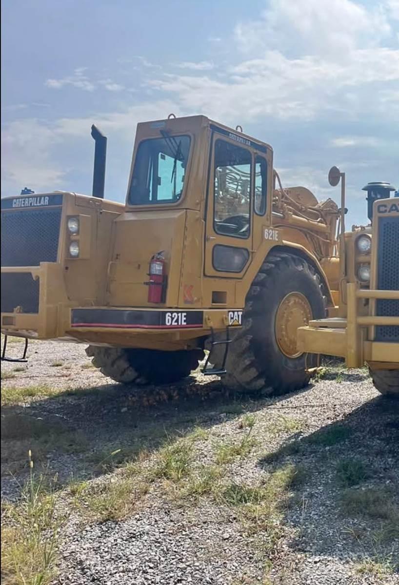 CAT 621E Elevatoare