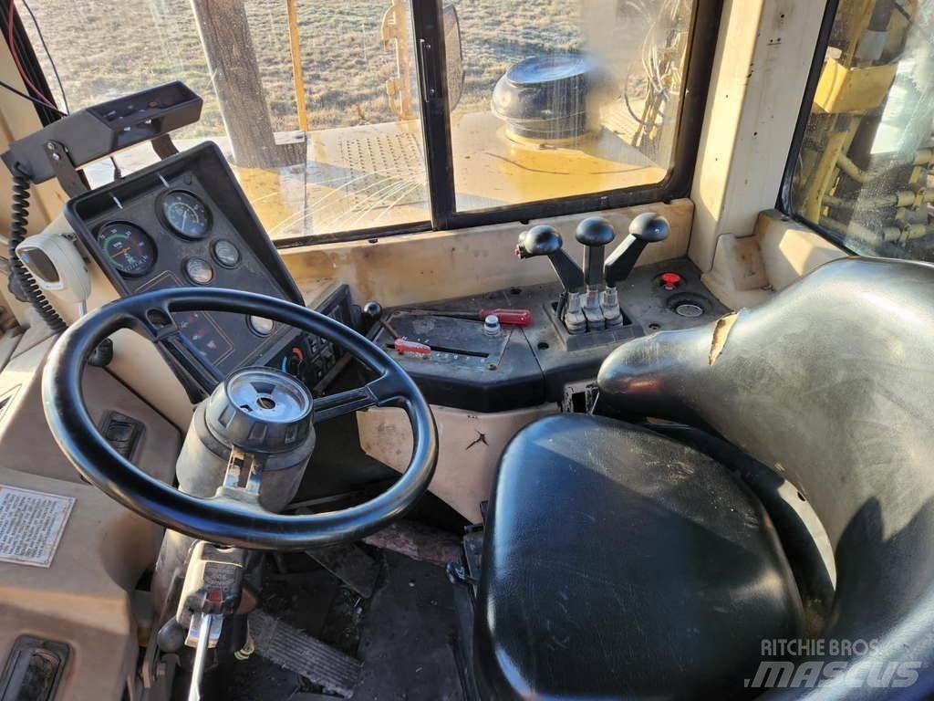 CAT 621F Elevatoare
