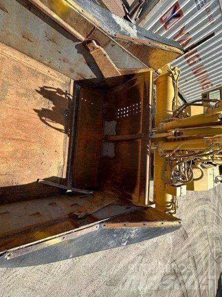 CAT 621G Elevatoare