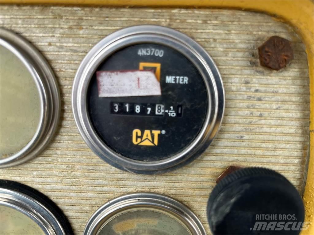 CAT 627B Elevatoare
