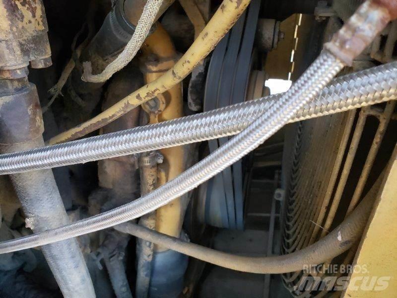 CAT 631D Elevatoare