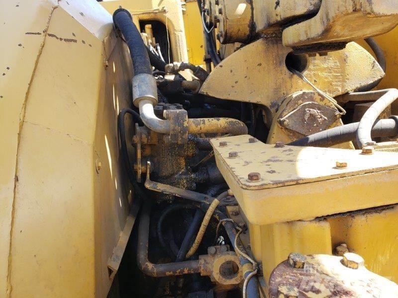 CAT 631D Elevatoare